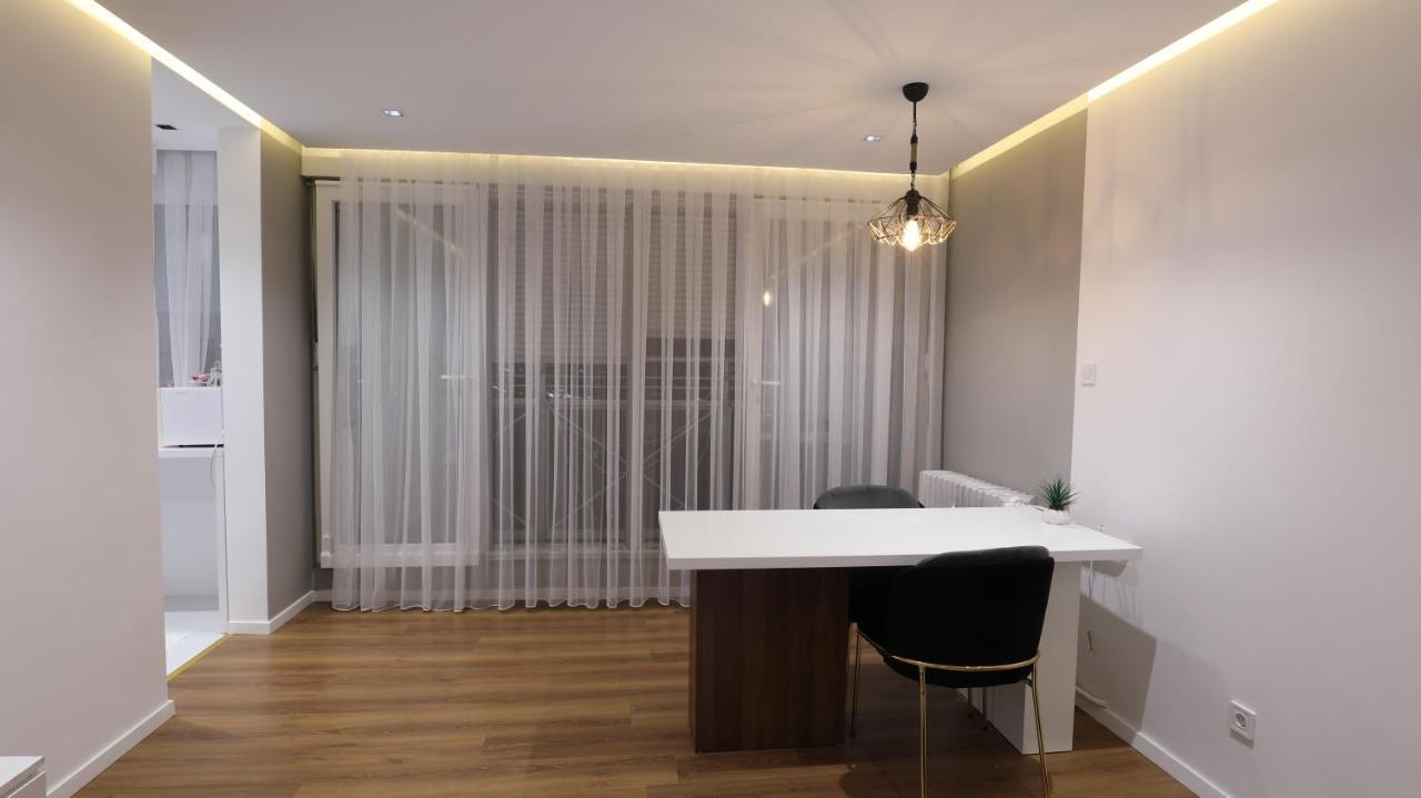 Appartement Msm-2 à Pristina Extérieur photo
