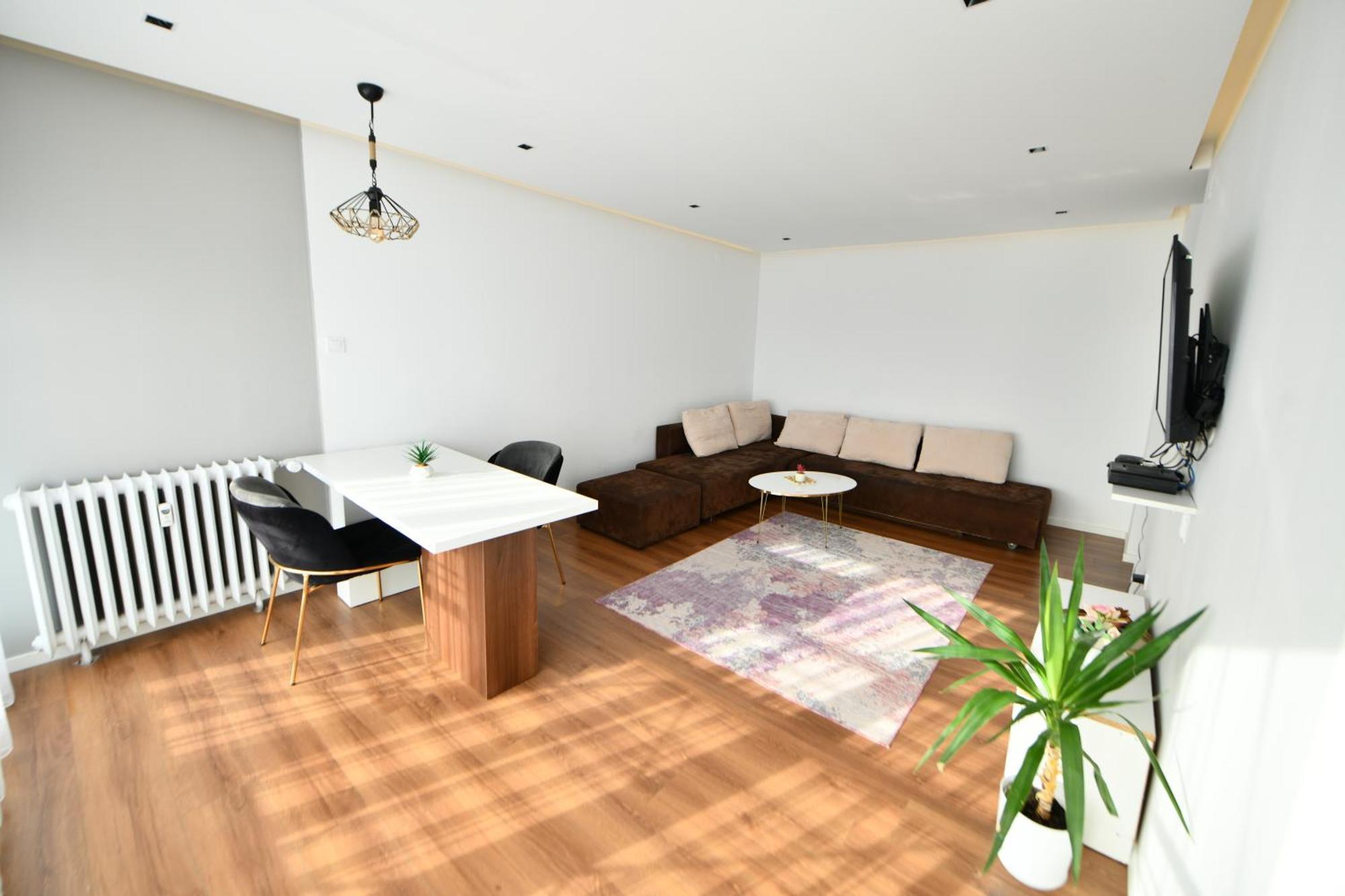 Appartement Msm-2 à Pristina Extérieur photo